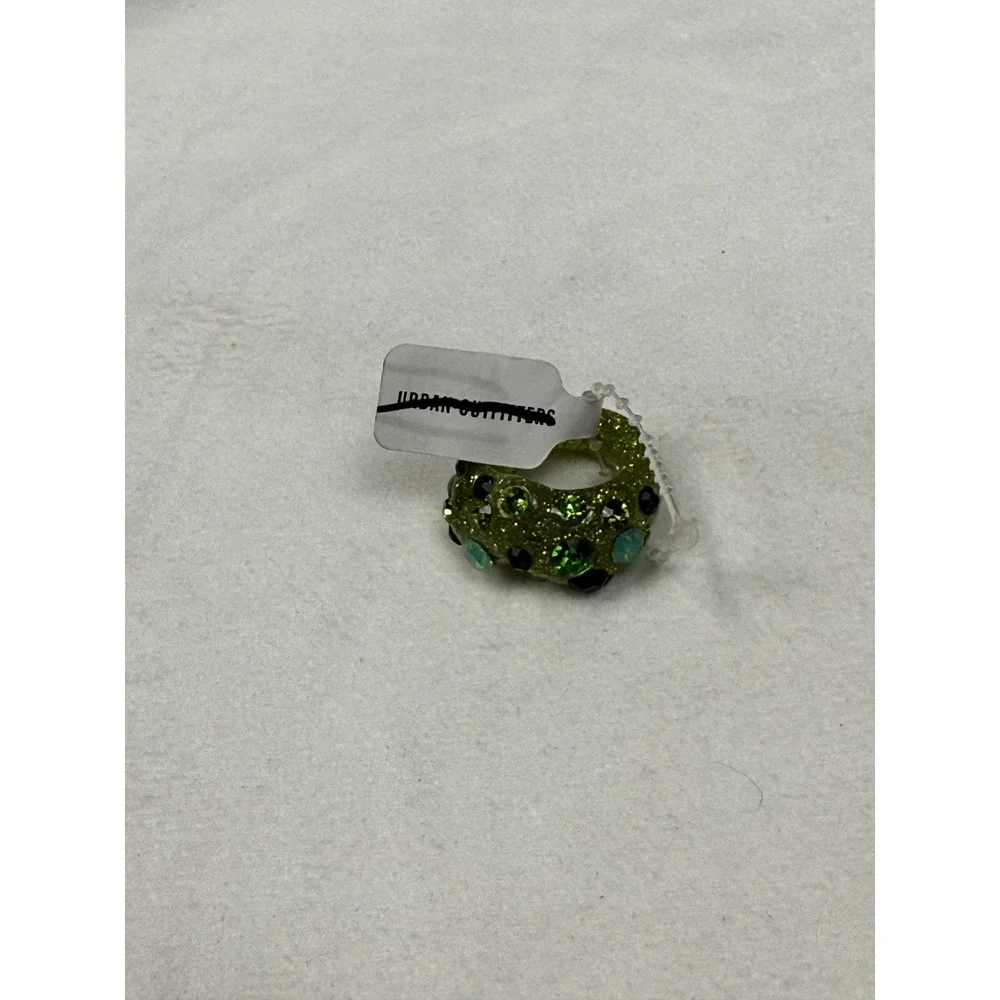 Urban Outfitters Green Glitter Resin Chunky Dome Ring Rhinestone Embellished NEW